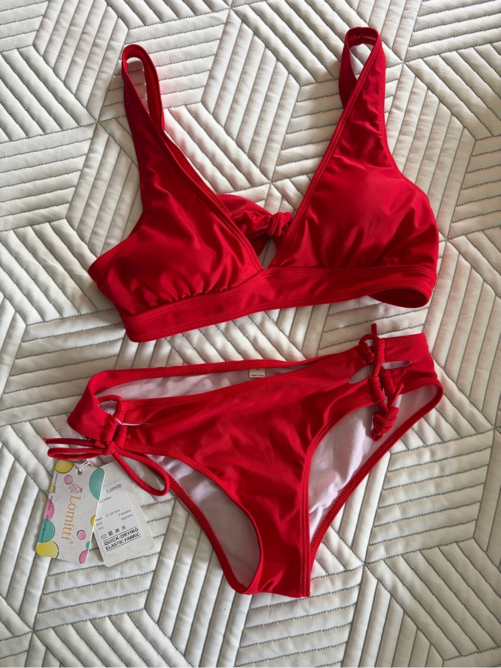 Red Knot-Accent Bikini Set Women’s Small